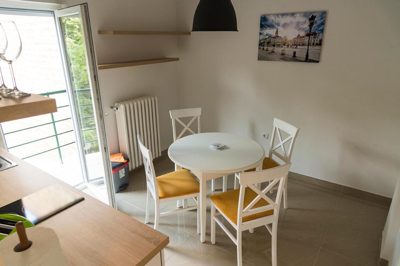 Apartman No.5 Novi Sad Esterno foto